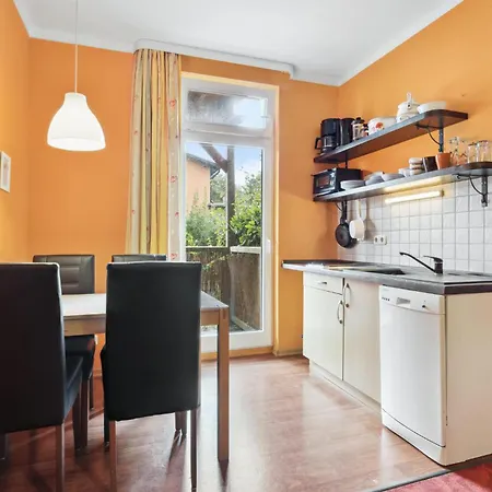 1 Bedroom Cozy In Moenchgut *