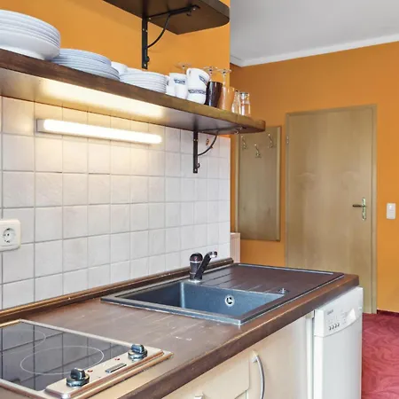 1 Bedroom Cozy In Moenchgut