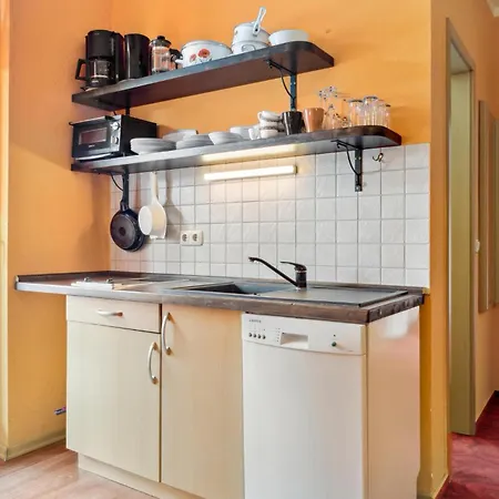 Apartment 1 Bedroom Cozy In Moenchgut Thiessow