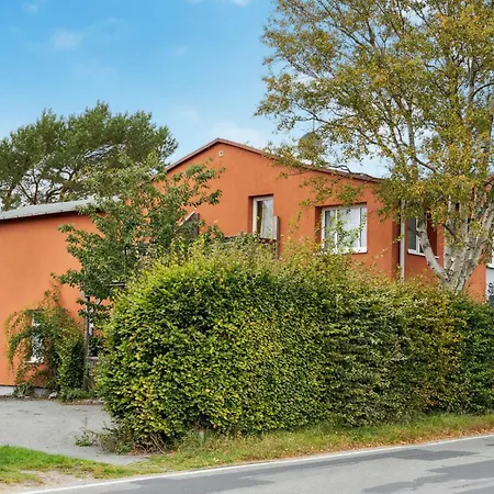 1 Bedroom Cozy In Moenchgut Apartment